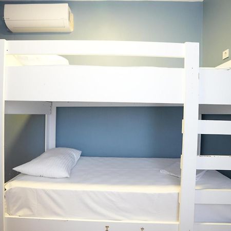 بيت شباب تشيرس فينتيدج اسطنبول المظهر الخارجي الصورة A bunk bed
